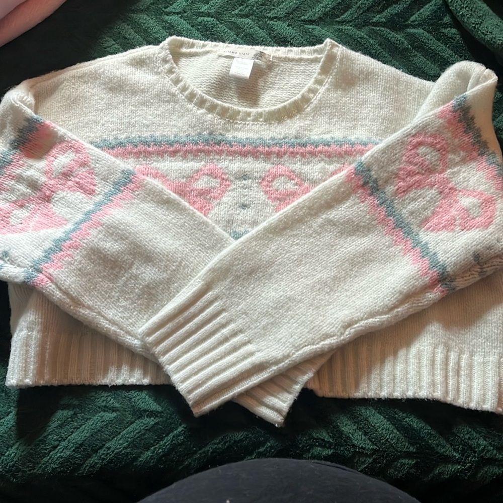 Altar’d State Bow Cropped Sweater